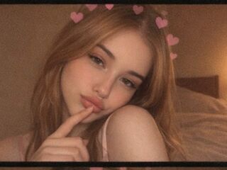 cam slut video chat ElaraWinslow