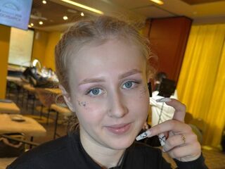 striptease cam EmelinaKrider