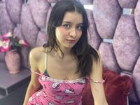 kinky video chat performer EmelineRouse