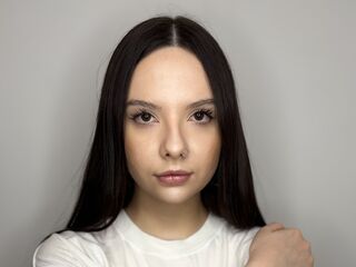 cam slut chat EmikoTriana