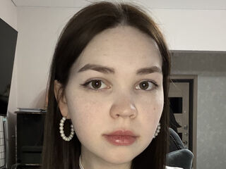 shower live cam EmiliRoyzi