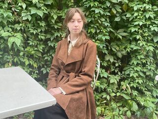 live webcam girl EsterMons