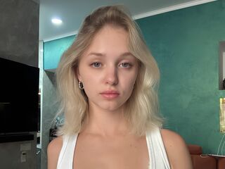 camgirl video chat EveMorrison