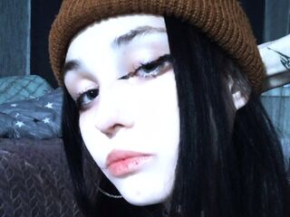 cyber sex chat EvelynHarris