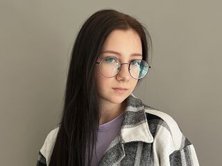 camgirl masturbating with sex toy FeliceHeritage