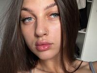 kinky cam FionaHey