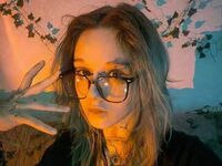 cam girl webcam sex FloraMuse