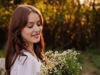 naughty cam girl masturbating GildedOlivia