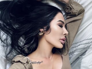 nude webcam girl photo GinaJadie