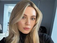adultcam photo GladysAgard