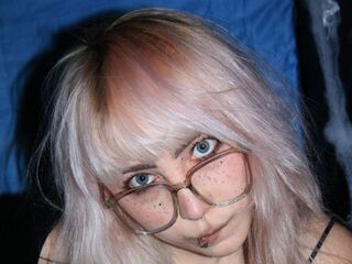 girl webcam show GrettaLuna