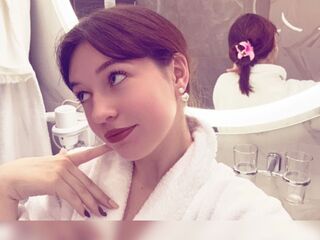 girl chat GudrunManzone