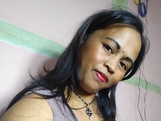 girl HaingoTsinjo