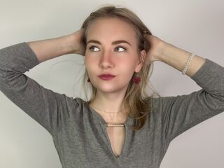 cam hooker HisakoHenn