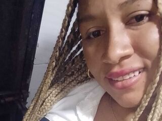 hot chat room IsisRusso