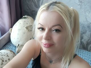 cam slut chat room JoyceJones