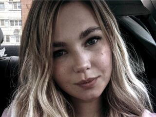naked camgirl masturbating KandyWeiss