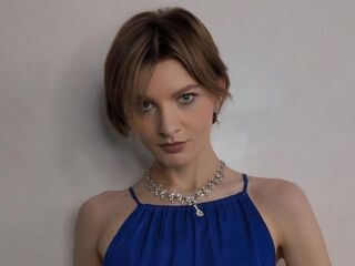 girl topless chat KarinaBiz