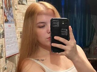 cam girl webcam sex KarrieAnesi