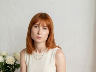 webcam babe KiraSunley
