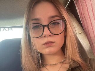 camgirl live porn KristenMooren