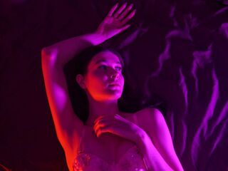 hot cam girl fingering pussy KsaRina