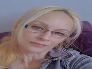 live sex show LadyAzura