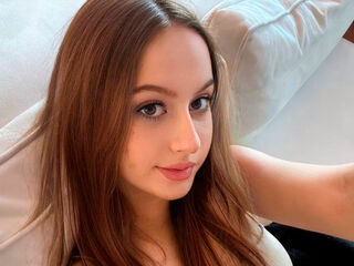 teaser cam LaurenSaintie