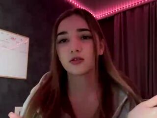 cam girl cam sex LaurynKendell