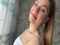 beautiful girl webcam LikaMoriss