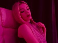 naked girl with webcam masturbating with sextoy LinetteBagg