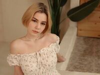 nude camgirl picture LoraBoorman