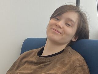 naked cam girl masturbating with vibrator LorrettaHarvey