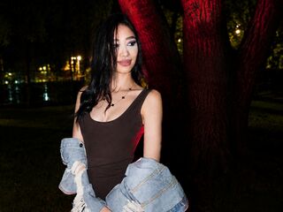 nude webcamgirl pic LunasBliss