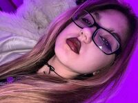 hot cam girl masturbating with vibrator MayraTubbs