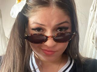 naked camgirl photo MiaCelezte