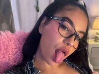 fingering cam girl MihaCameron
