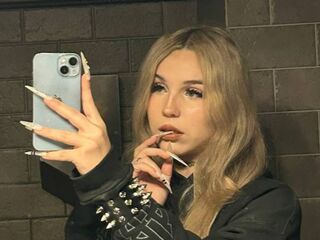 fingering girl chatroom NanciCamberos