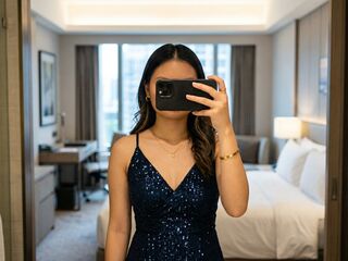 bedroom live cam NehaSharmau