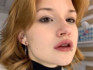 adult liveshow NishaRayo