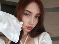 fingering webcamgirl OdelinaClutter