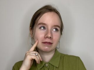 camwhore spreading pussy PiaBlumstein