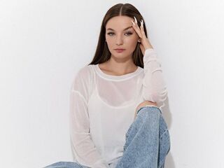 topless webcam girl PolliMills