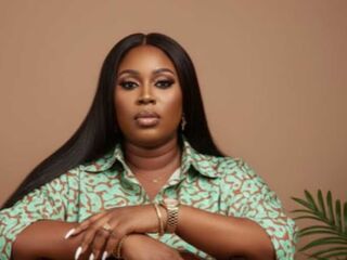 nude gamgirl RitaBrown