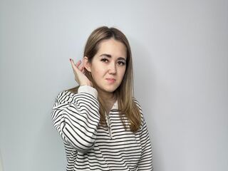 hot cam girl masturbating with vibrator RowenaBulkley