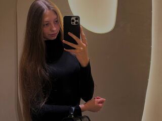 naked webcamgirl picture RoxanneSpector
