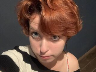 camgirl chatroom SaraFrayser