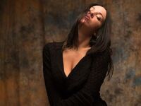 naughty camgirl masturbating with dildo SerenaRivera