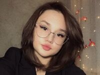 cam girl playing with sextoy ShielaQuam