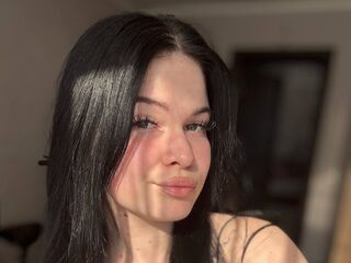 adult liveshow ShonaMellerson